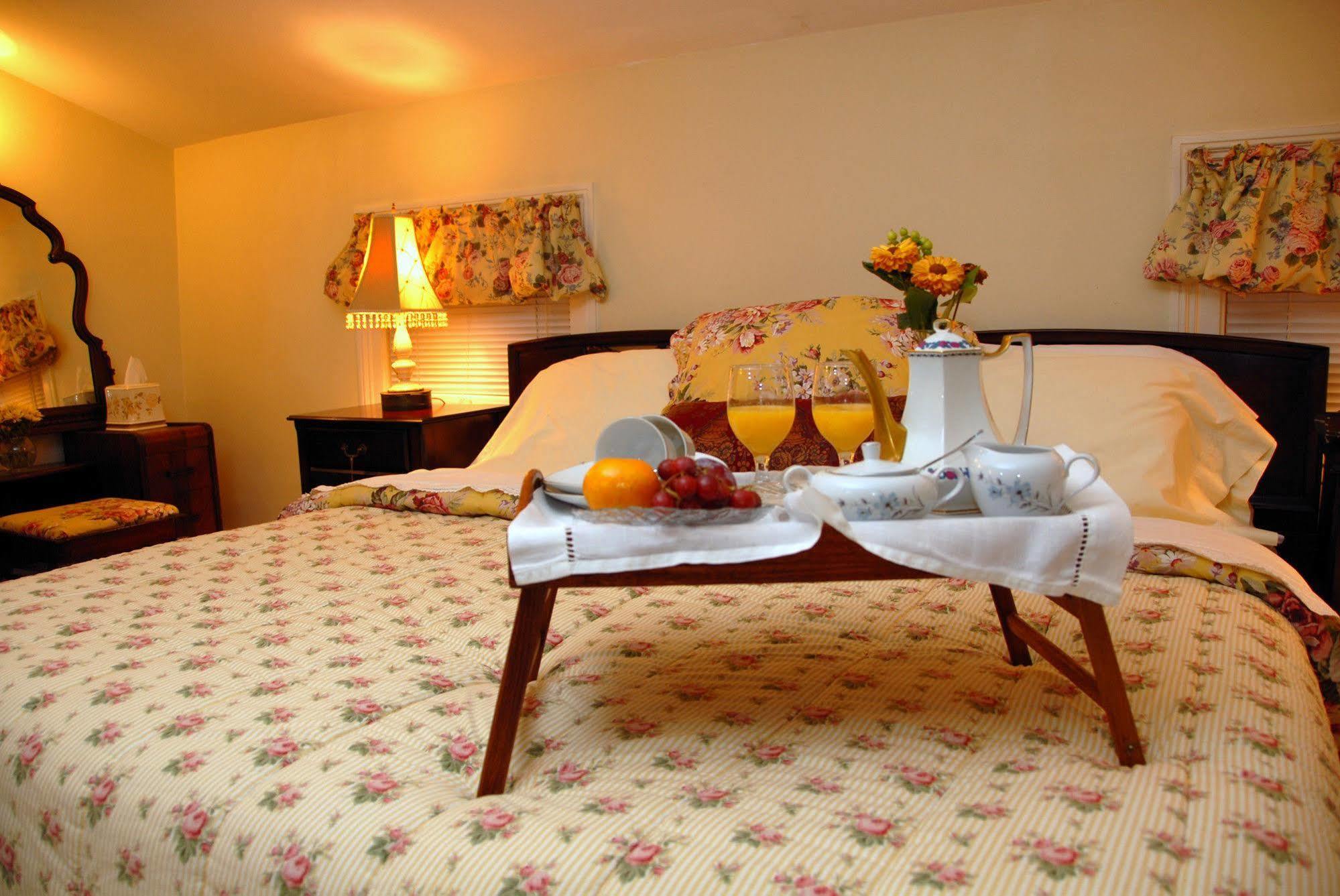 Arbor View House Bed And Breakfast East Marion Esterno foto